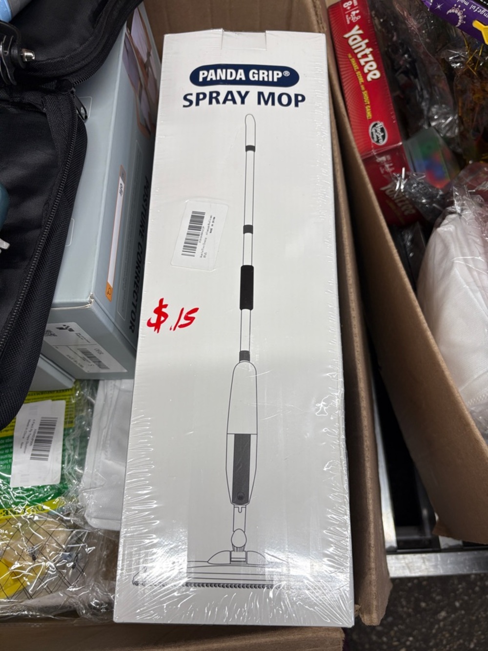 Panda Grip Spray Mop in White